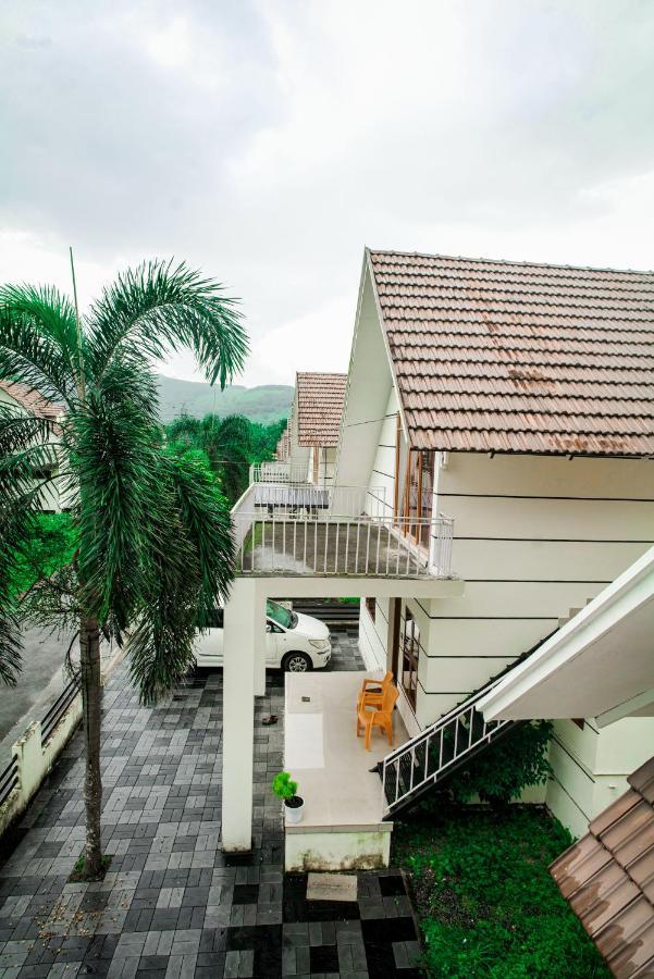 Skyview Villa Athirappilly Buitenkant foto