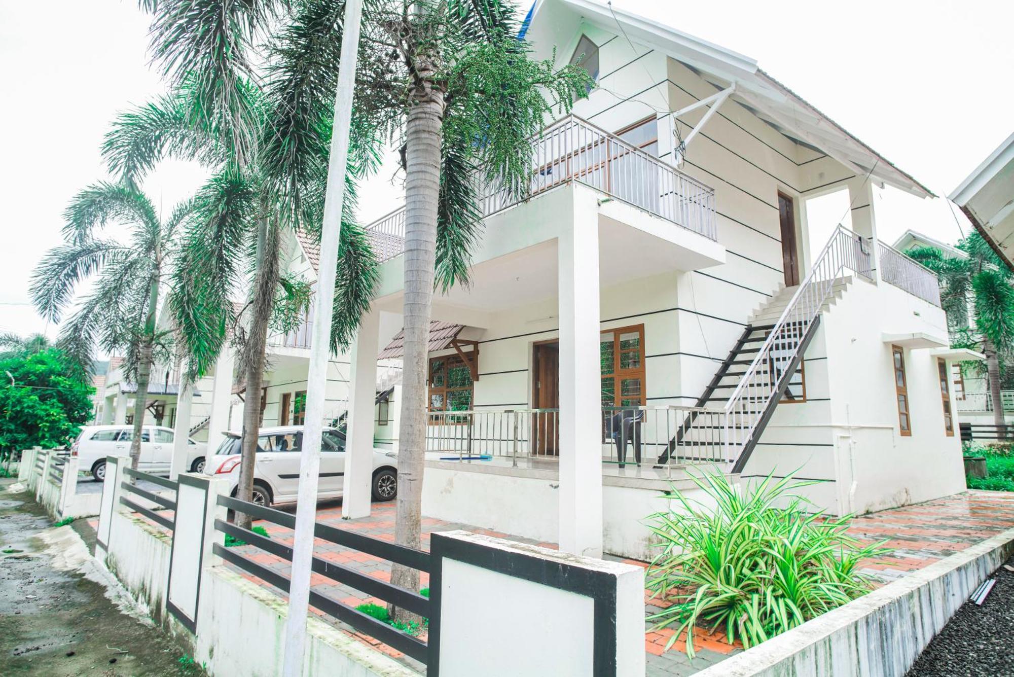 Skyview Villa Athirappilly Buitenkant foto